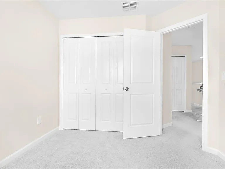 5070 Rain Shadow Dr — Photo 17