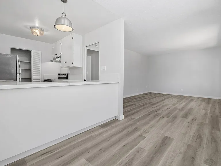 3820 Georgia St #8 — Photo 14