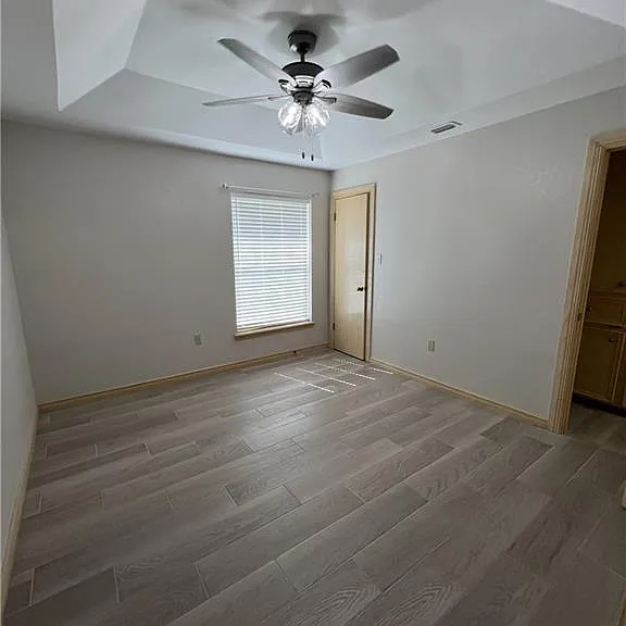 121 E Jonquil Ave — Photo 19