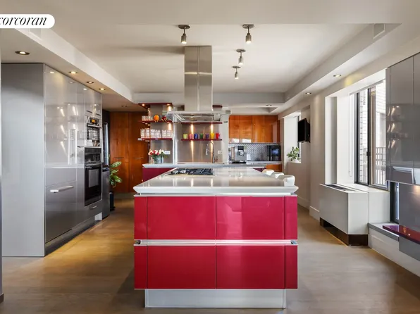 10 East End Avenue image 6 of 20