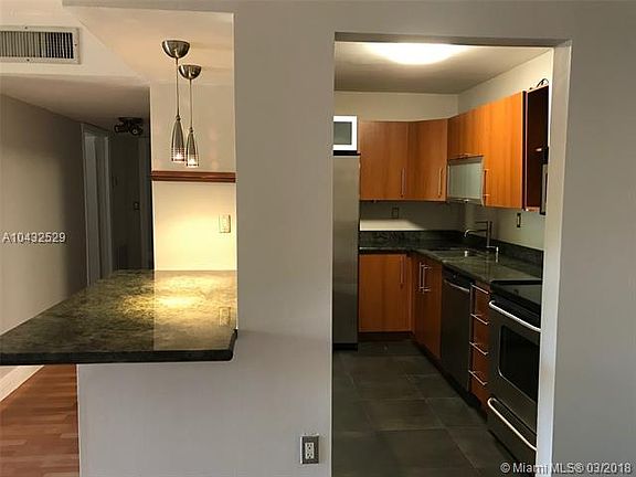 4th image of 10431 N Kendall Dr APT D106