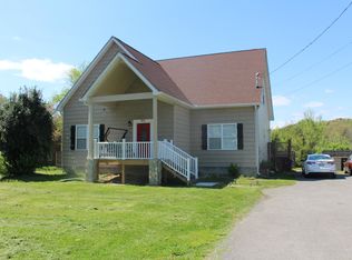 405 Douglas Ln, Clinton, TN 37716