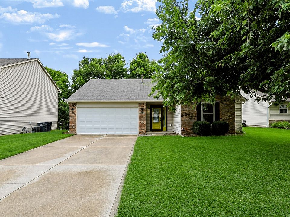 1st image of 4846 Oakleigh Pkwy