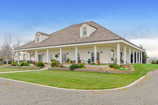 1st image of 22986-22990 County Road 95
