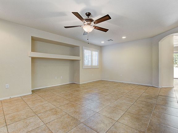5th image of 10468 Chandra Ave