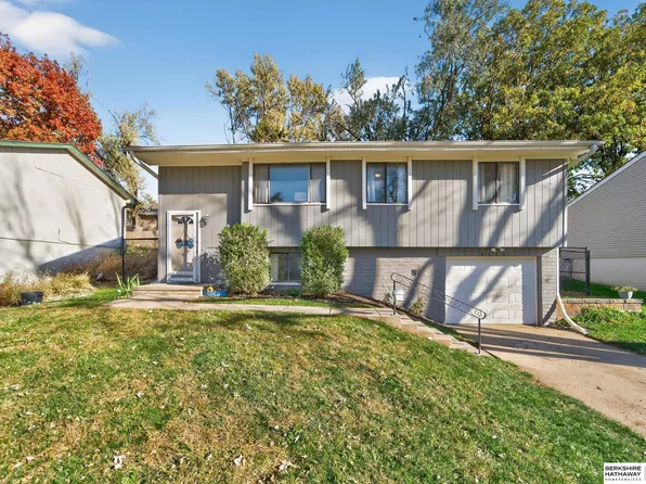 6635 S 151st St, Omaha, NE 68137