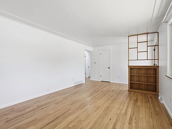 5th image of 13465 W 7th Drive