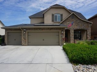 9308 Red Pine Dr, Shafter, CA 93263