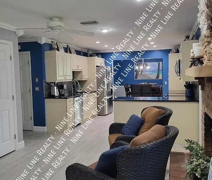 1452 Mallard Pl — Photo 10
