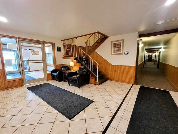 3rd image of 640 Murray Ln Unit 205