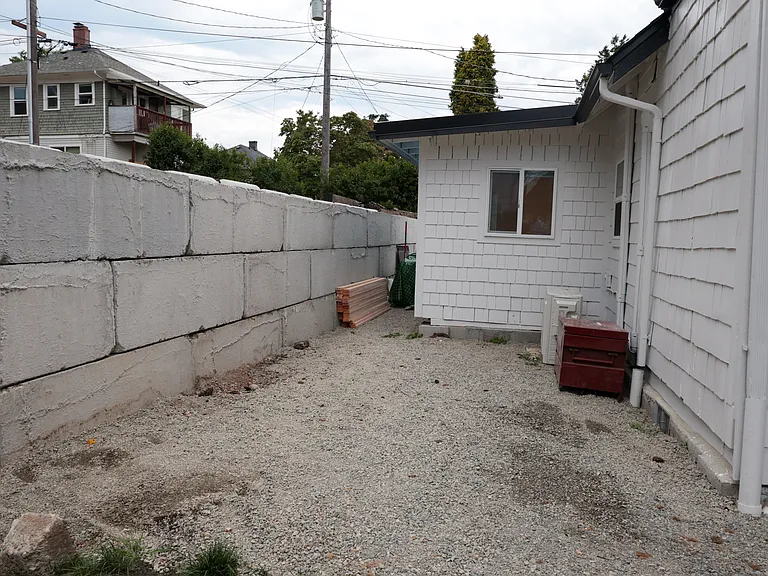 3213 6th Ave — Photo 35