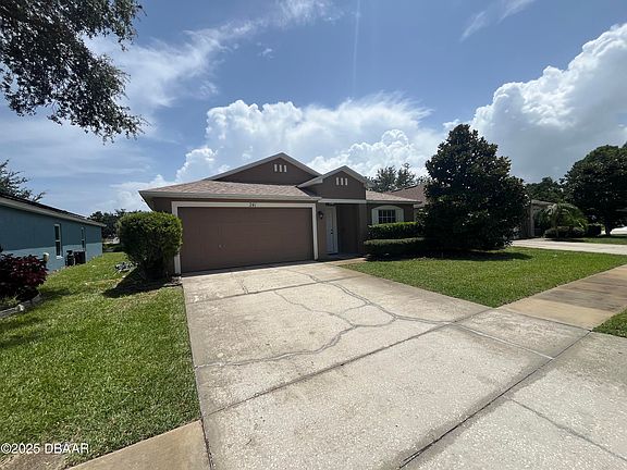 3rd image of 241 Brasswood Ct