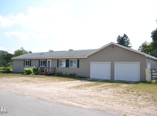3070 Marius St, Lewiston, MI 49756