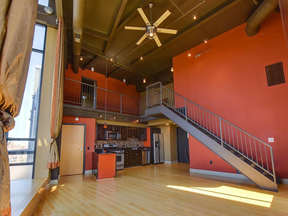 Living Kitchen Loft View
