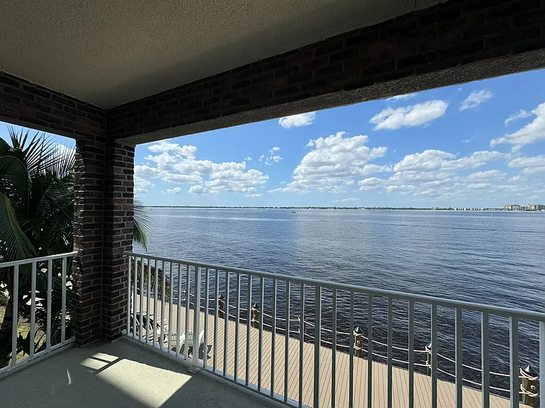 Beautiful Water Views *select units Beautiful Water Views *select units