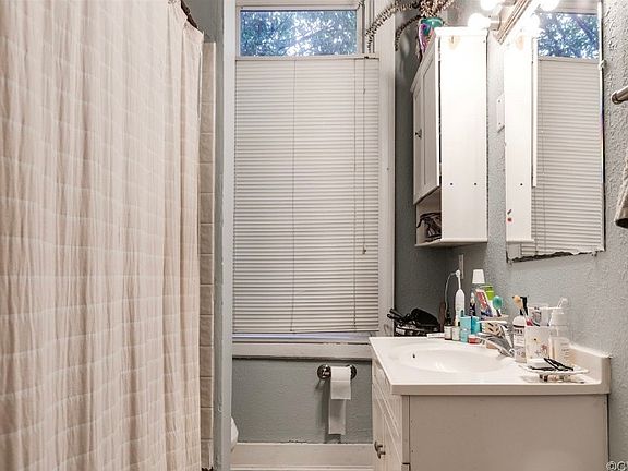 3rd image of 2211 W Main St APT A