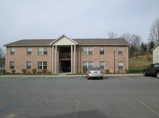210 Dylan Heights Dr, Summersville, WV 26651
