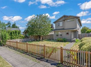 160 N Cottage St, Buckley, WA 98321