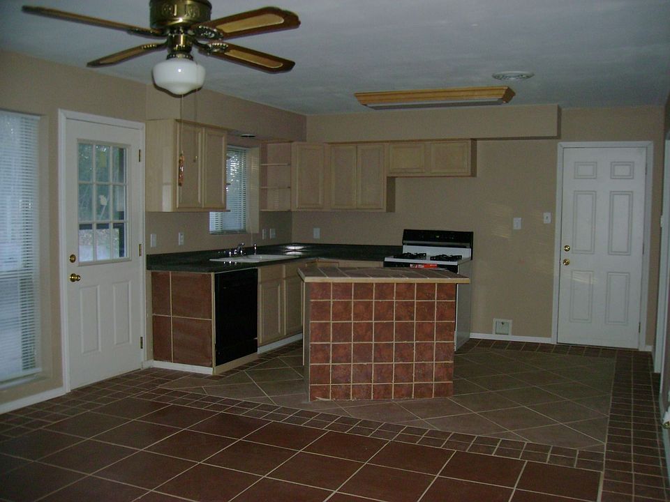 1st image of 2505 Santa Cruz Dr