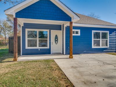 1004 N Sherman St, Ennis, TX, 75119
