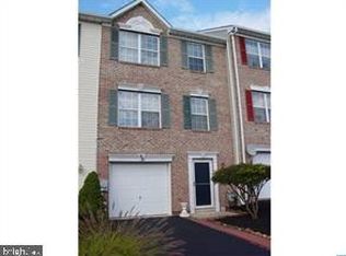 54 Emandan Ln, Hockessin, DE 19707