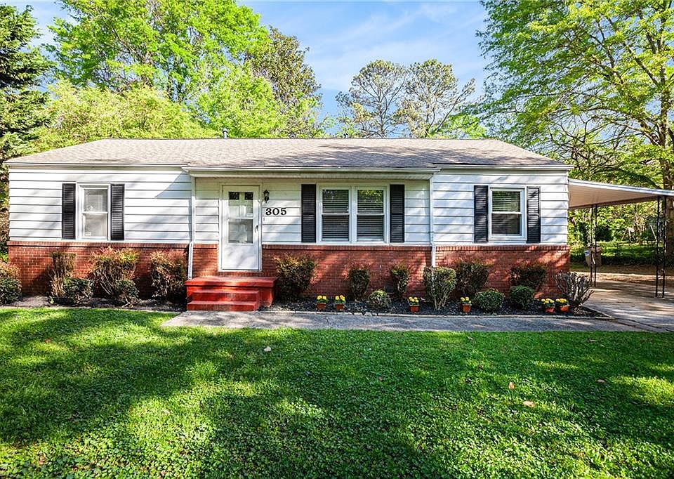 1st image of 305 Yancy Dr SE