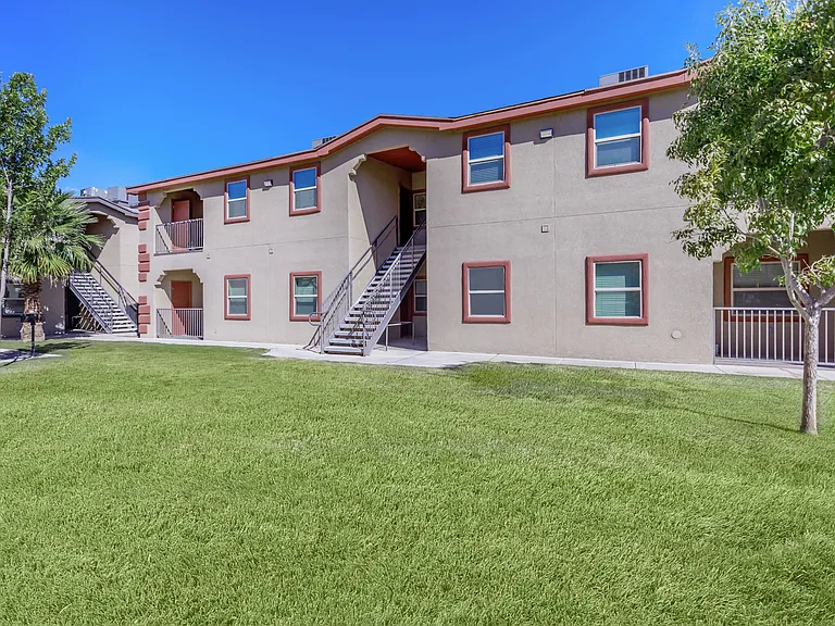 Beautiful Apartment Views at Bella Vista Place, El Paso, TX