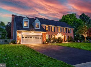 21378 Applegrove Ct, Ashburn, VA 20147