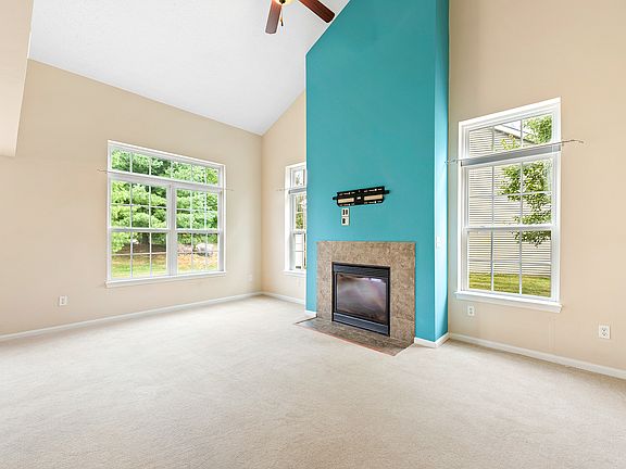 2nd image of 37 Eastpointe Dr