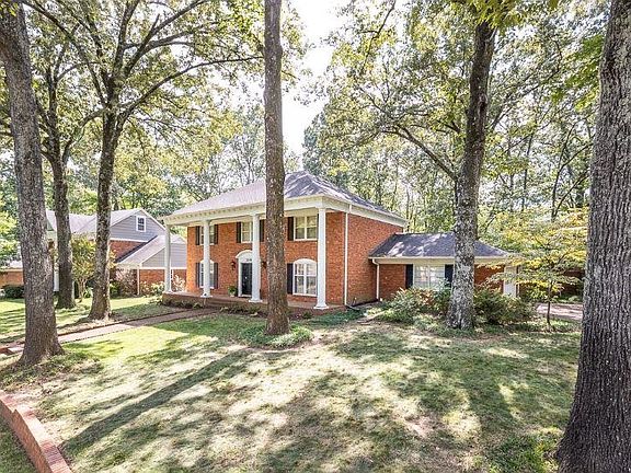 2nd image of 2299 Lochlevin Dr