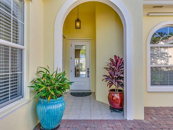 4th image of 13205 Guyana St