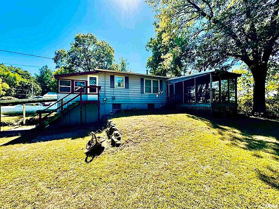2nd image of 618 Prentiss Ln