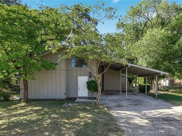 905 Bucknell Rd, Fayetteville, NC 28311