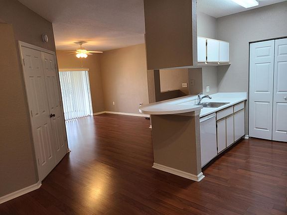 2nd image of 6450 Aragon Way APT 306