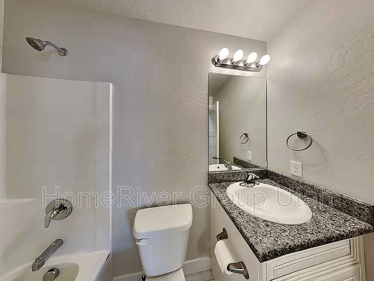 1375 E Rachel Way — Photo 20