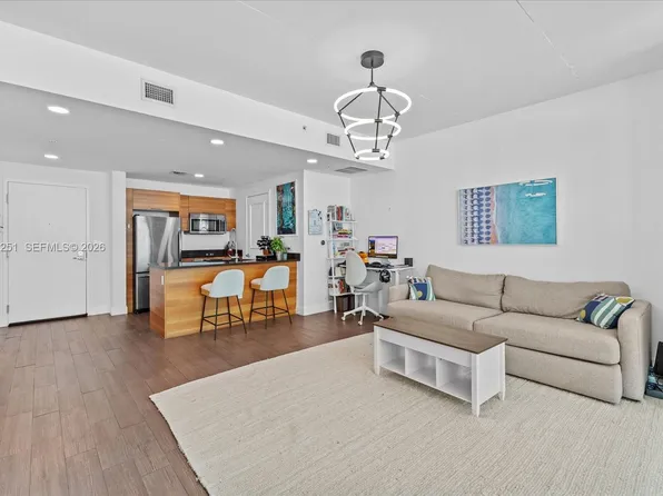 3301 NE 1st Ave APT L0202, Miami, FL 33137