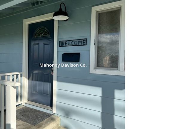 2nd image of 1300 Marian Way