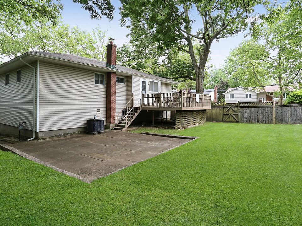 2nd image of 1 Broadview Dr