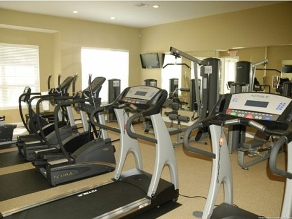 5th image of 4404 Urbana Dr #3329612