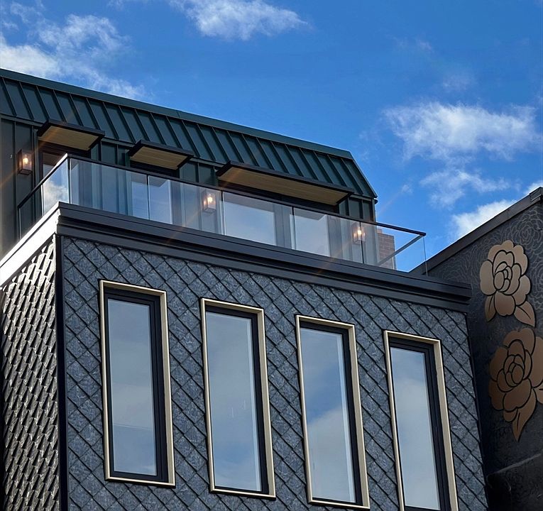 1st image of 219 Saratoga St #4
