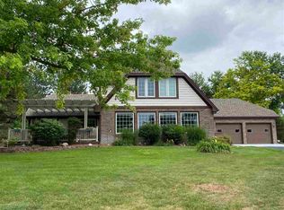 800 Tara Heights Dr, Norfolk, NE 68701