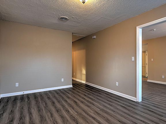 4th image of 405 Sequoyah Dr