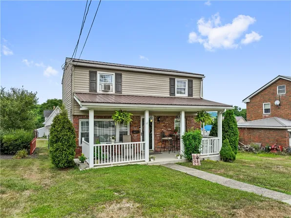 947 Park St, California, PA 15419