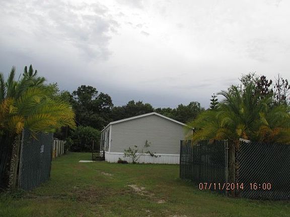 2nd image of 1565 SE 2nd Ave