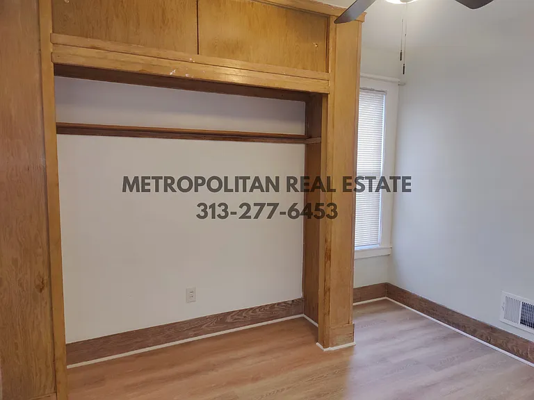 22340 Park St — Photo 13