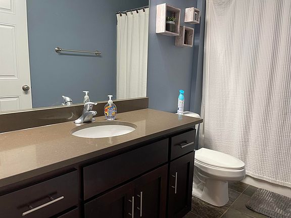 3rd image of 425 240th Ave #205