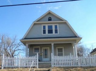 312 S 13th St, Lexington, MO 64067