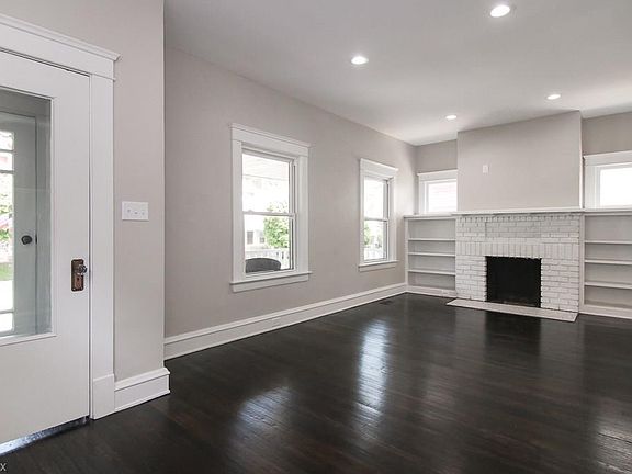 4th image of 1467 Orchard Grove Ave