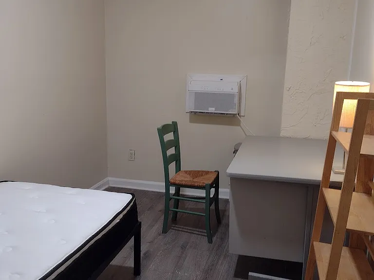 510 E Ponce De Leon Ave #I — Photo 15