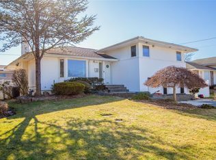 54 Bounty Ln, Jericho, NY